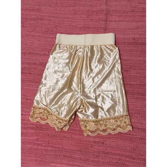 RARE VINTAGE Victoria’s Secret Second Skin Satin Girdle Shaping Panty small Beig - Picture 6 of 10